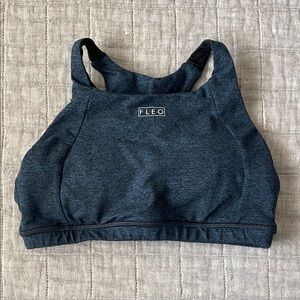 Fleo Jourdaine Navy Heathered Sports Bra - Great Condition!